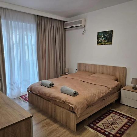 Alan Apartments 4 Myslym Shyri Tirana Extérieur photo